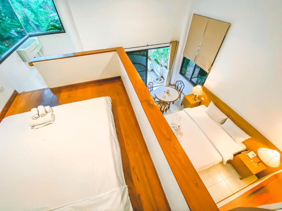Nern Chalet Beachfront Hotel Hua Hin Bagian luar foto