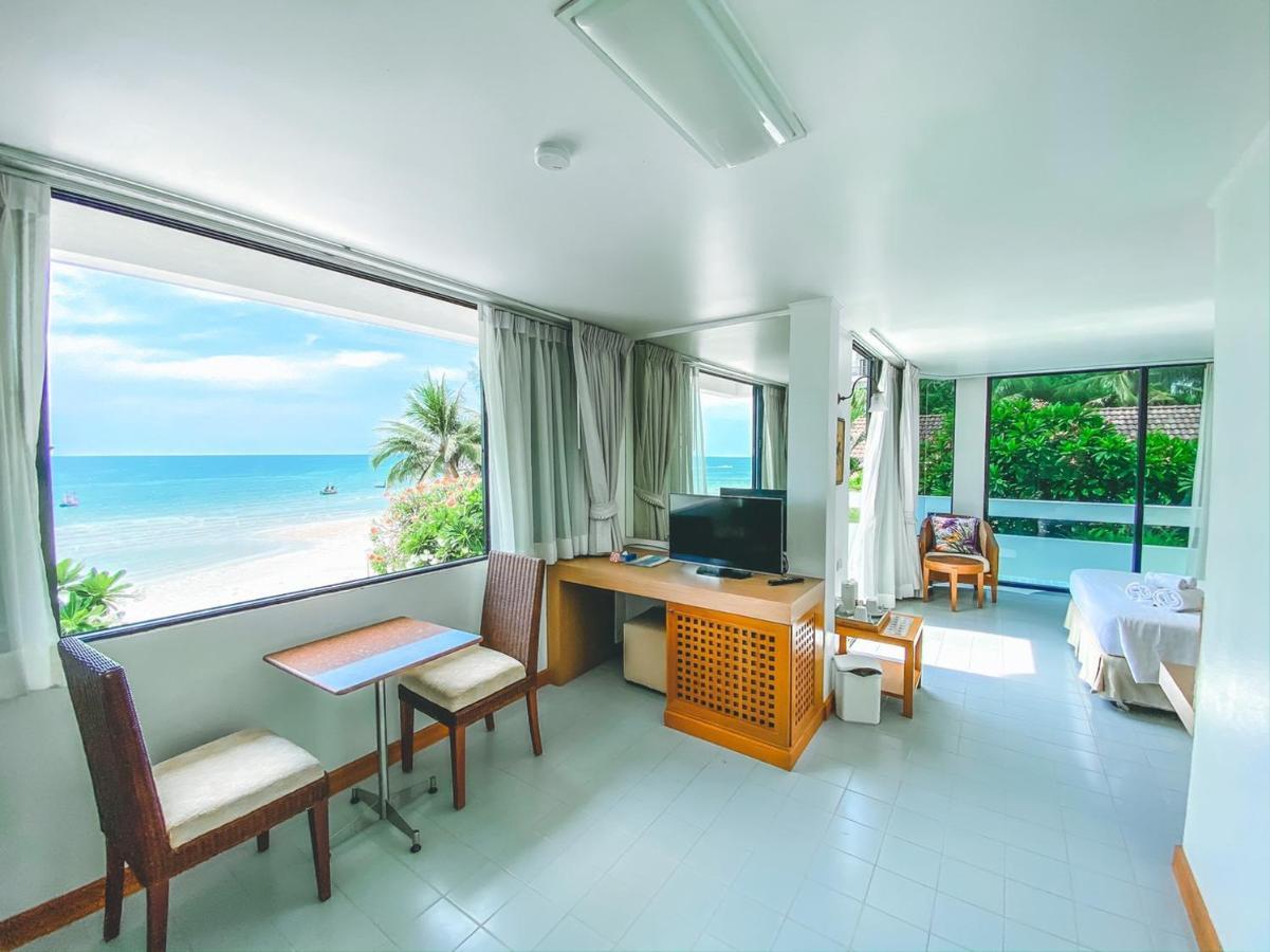 Nern Chalet Beachfront Hotel Hua Hin Bagian luar foto