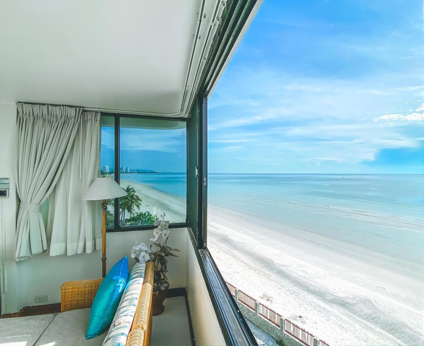 Nern Chalet Beachfront Hotel Hua Hin Bagian luar foto