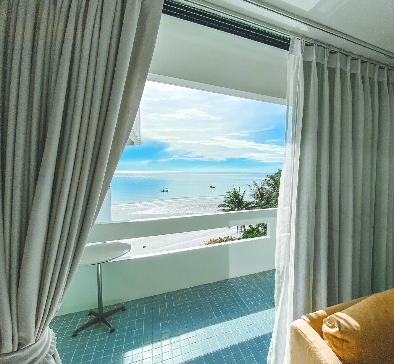 Nern Chalet Beachfront Hotel Hua Hin Bagian luar foto