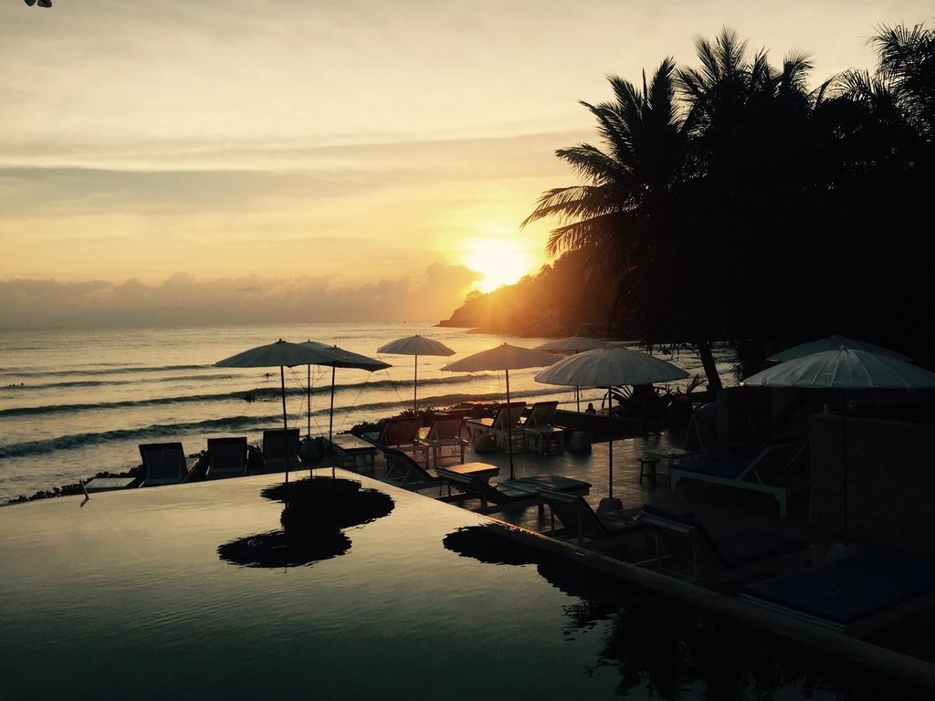 Nern Chalet Beachfront Hotel Hua Hin Bagian luar foto