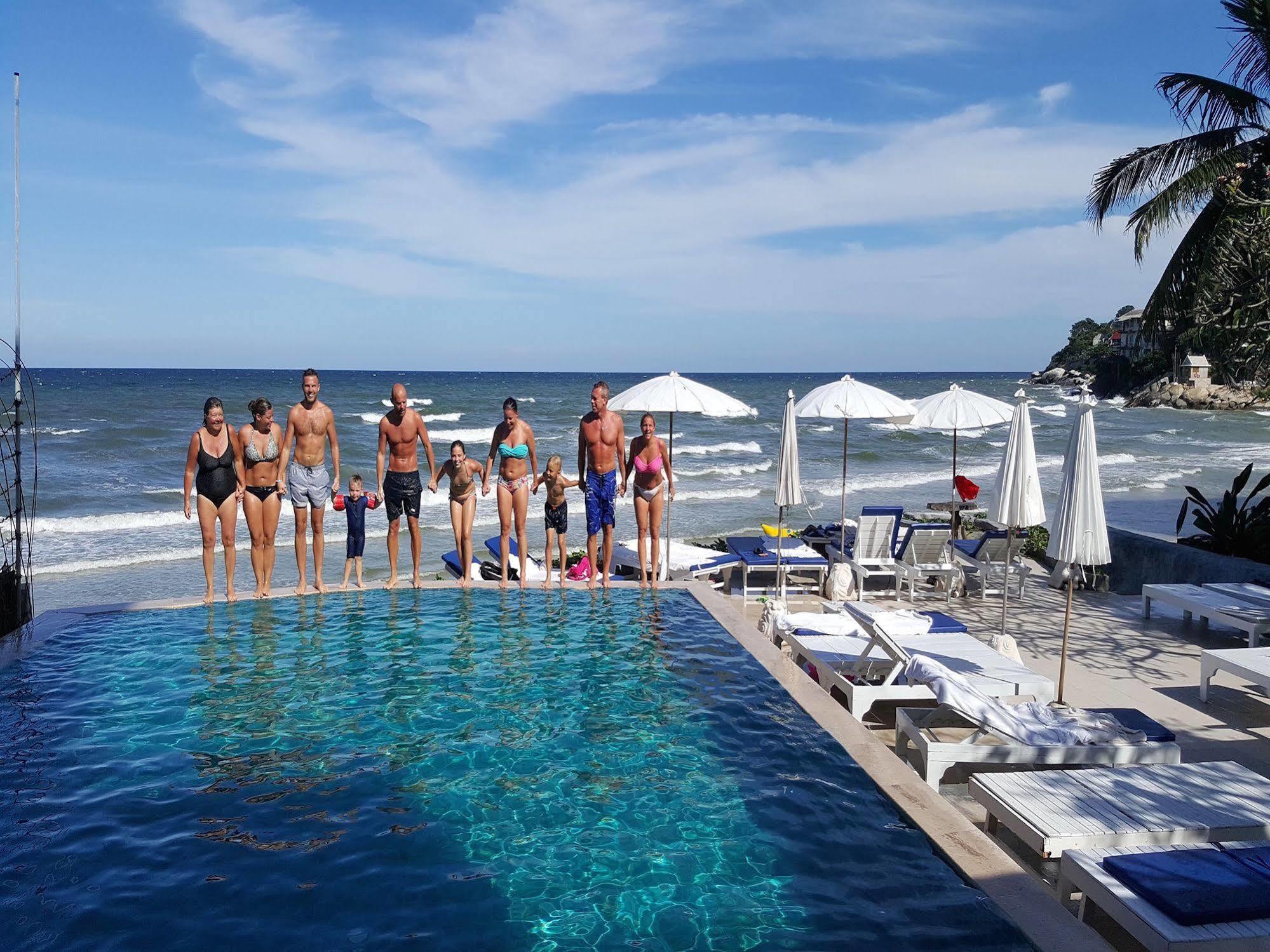 Nern Chalet Beachfront Hotel Hua Hin Bagian luar foto